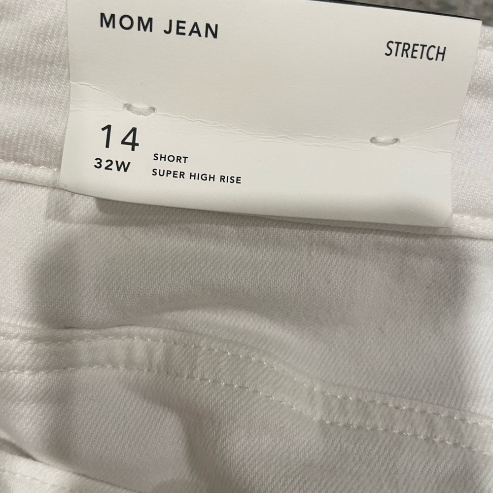 American Eagle Outfitters White Ankle Jeans - Picture 4 of 8